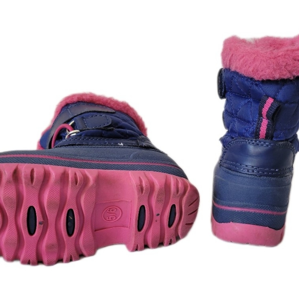 Cat & Jack toddler snow boots, size 5/6, blue and pink